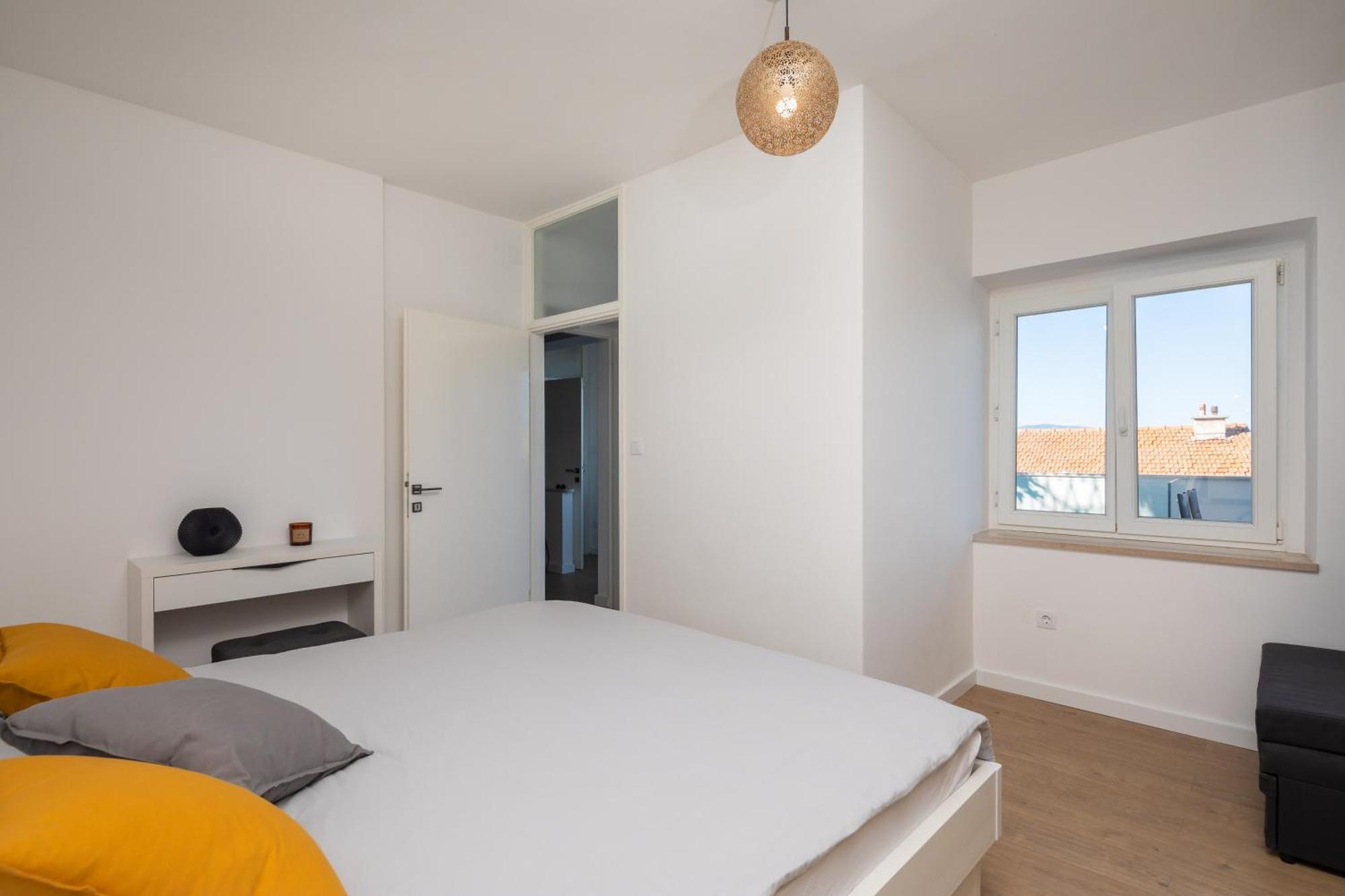 East Side Apartment Omiš Exterior foto